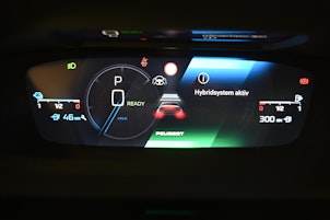 Vehicle image PEUGEOT 308 1.6 PHEV 225 GT