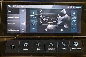 Vehicle image PEUGEOT 308 1.6 PHEV 225 GT