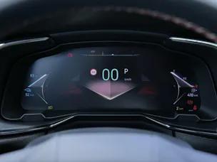 DS Automobiles 1.6 E-Tense 300 Ligne Noire 4x4