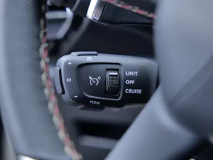 DS Automobiles 1.6 E-Tense 300 Ligne Noire 4x4