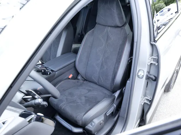 DS Automobiles 1.6 E-Tense 300 Ligne Noire 4x4