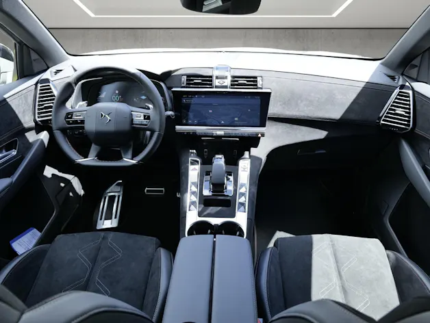 DS Automobiles 1.6 E-Tense 300 Ligne Noire 4x4