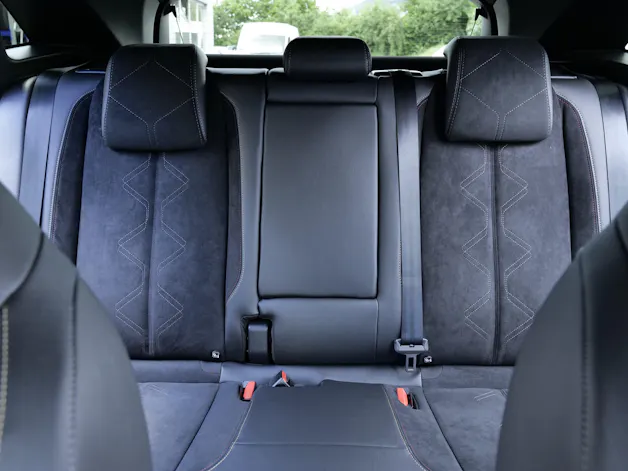 DS Automobiles 1.6 E-Tense 300 Ligne Noire 4x4
