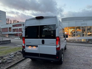 Vehicle image CITROEN Jumper Kaw. 35 L2H2 2.2 BlueHDi 140 S/S