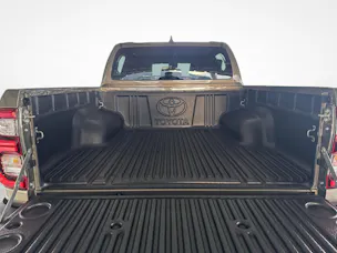 Toyota Hilux Double Cab.-Pick-up 2.8 D-4D 204 Invincible MHEV