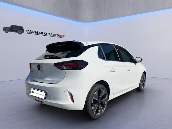 Vehicle image 6 Vehicle image 6