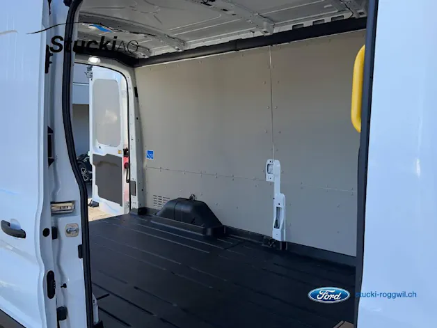 Ford E-Transit Van 350 L3H2 67kWh Trend