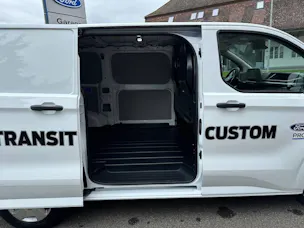 Ford Transit C Van 300 L1 2.0 EcoBlue 136 Trend