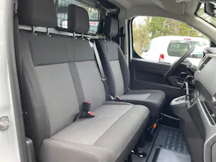 Peugeot e-Expert Kaw. Standard 75 kWh
