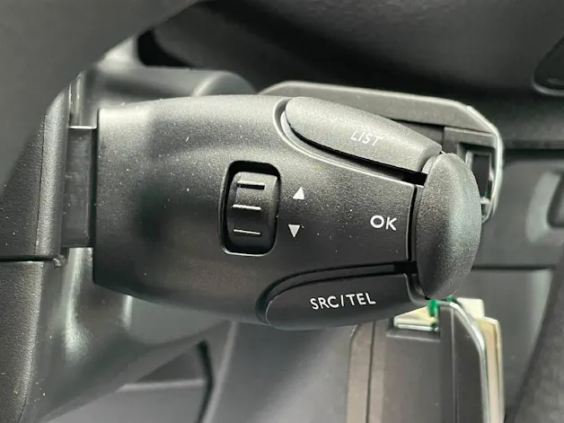 Peugeot e-Expert Kaw. Standard 75 kWh