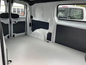 Peugeot e-Expert Kaw. Standard 50 kWh