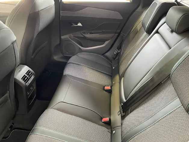 Peugeot 308 SW 1.6 PHEV 180 Allure