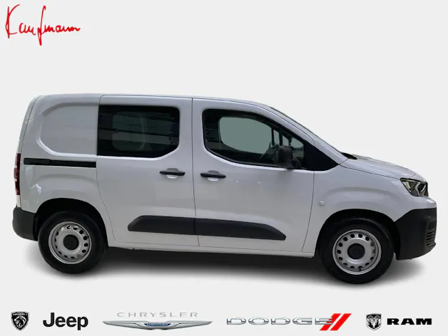 Peugeot e-Partner Kaw. 800 Standard 50 kWh Premium