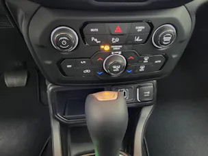 Jeep Renegade 1.5 Turbo Summit