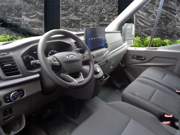 Ford E-Transit Van 350 L2H2 67kWh Trend