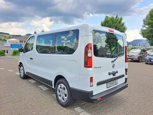 Renault Trafic Passenger & Spaceclass P equilibre Blue dCi 110
