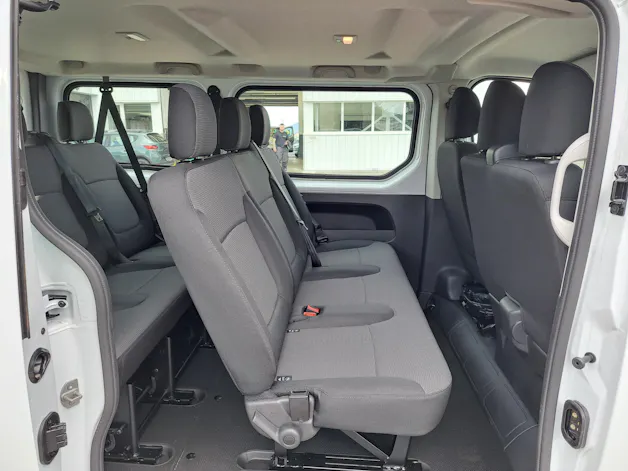 Renault Trafic Passenger & Spaceclass P equilibre Blue dCi 110