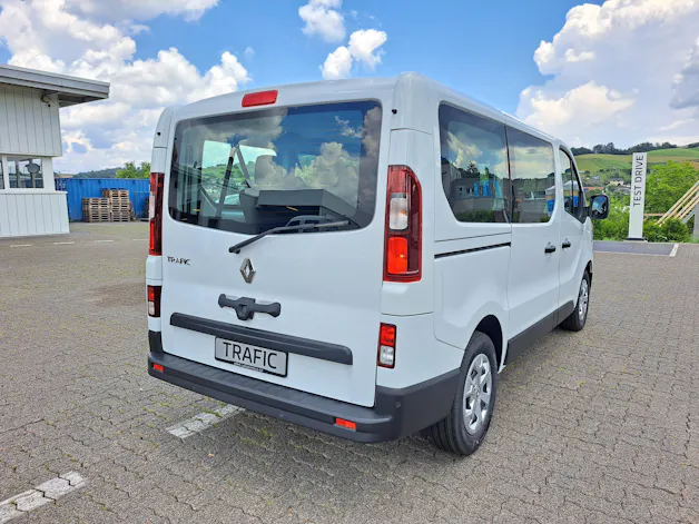 Renault Trafic Passenger & Spaceclass P equilibre Blue dCi 110