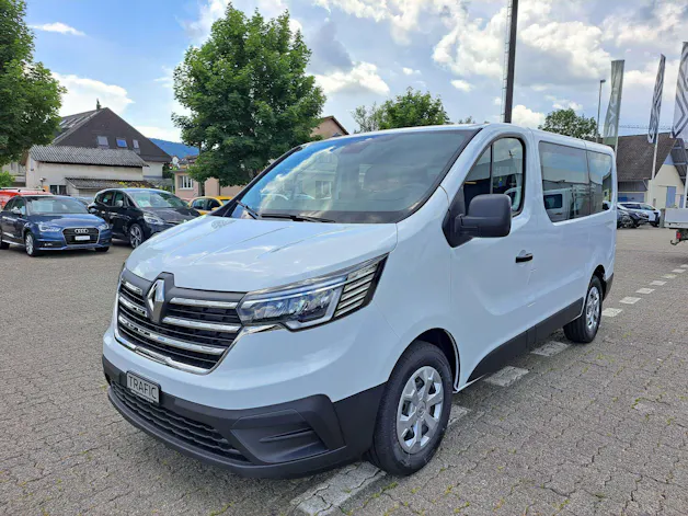 Renault Trafic Passenger & Spaceclass P equilibre Blue dCi 110