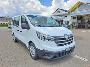 Renault Trafic Passenger & Spaceclass P equilibre Blue dCi 110
