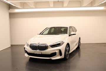 Vehicle image BMW 120d xDrive