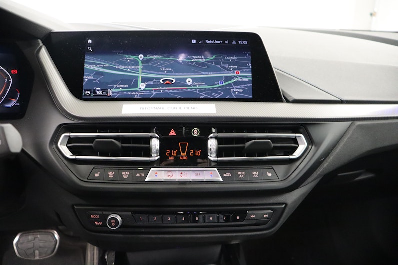 Vehicle image BMW 1 SERIES