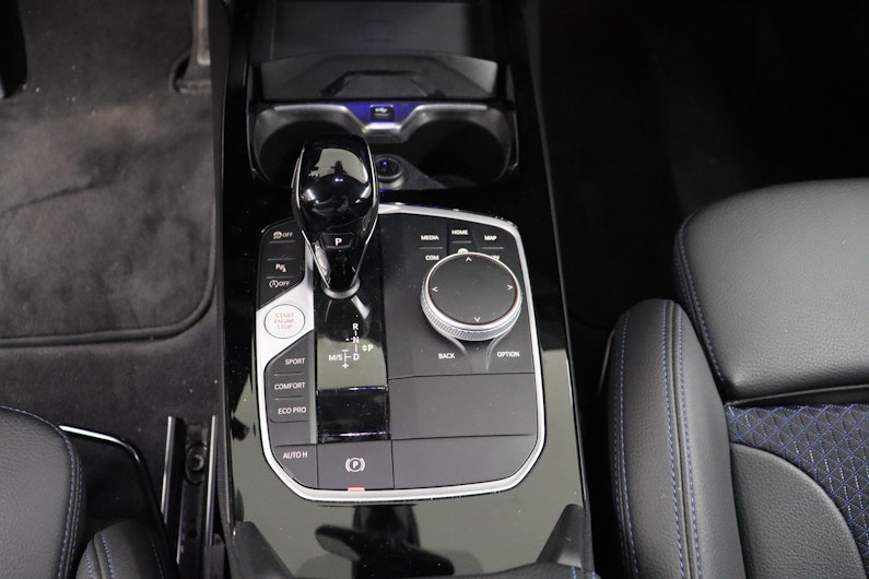 Vehicle image BMW 1 SERIES