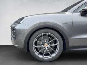 Porsche Cayenne Turbo E-Hybrid Coupé mit GT-Paket