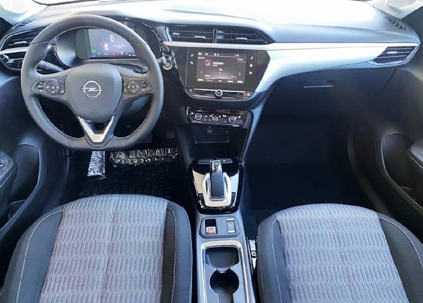 Vehicle image 6 Vehicle image 6