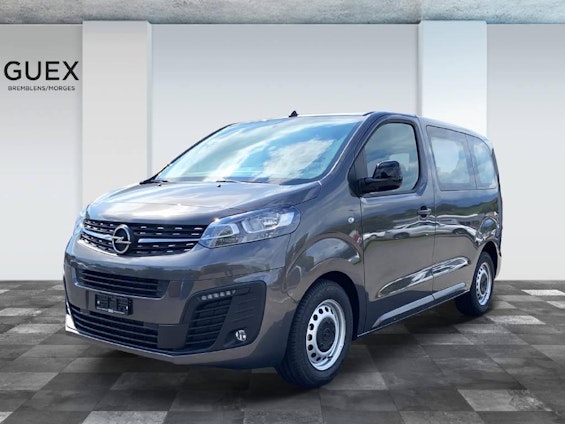 First vehicle image