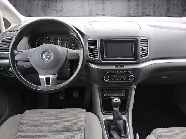 VW Sharan 2.0 TDI BlueMTA Comfl. 4m