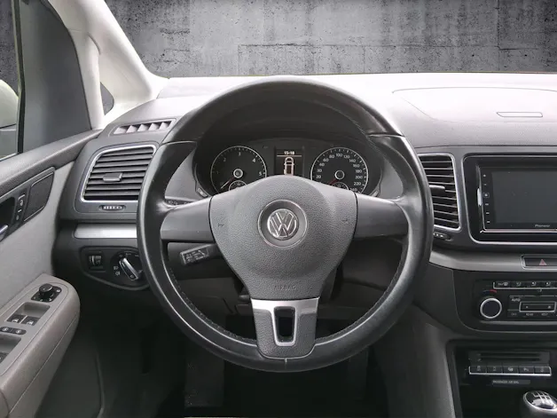 VW Sharan 2.0 TDI BlueMTA Comfl. 4m