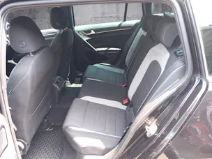 VW Golf VII Variant 2.0 TSI R300 DSG 4motion