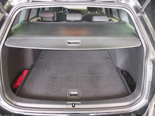 VW Golf VII Variant 2.0 TSI R300 DSG 4motion