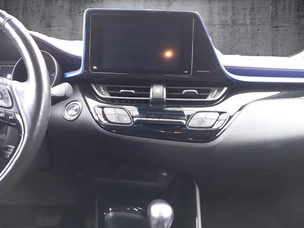 Toyota C-HR 1.2 T Style 4x4