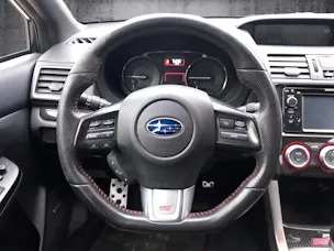 Subaru WRX STI 2.5 T Luxury