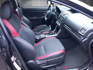 Subaru WRX STI 2.5 T Luxury