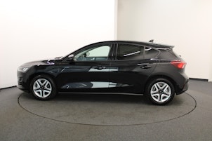 Vehicle image FORD Focus 1.0i EcoB Hybrid 125 Cool & Connect