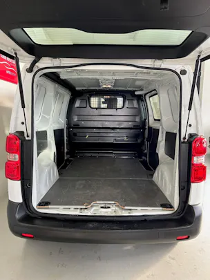 Toyota PROACE Van L1 Heckklappe 50KWh 7kW OBC Active