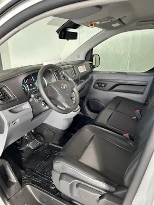 Toyota PROACE Van L1 Heckklappe 50KWh 7kW OBC Active