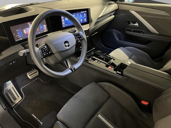 Vehicle image 5 Vehicle image 5