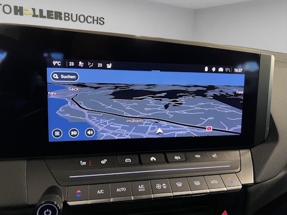 Vehicle image 8 Vehicle image 8