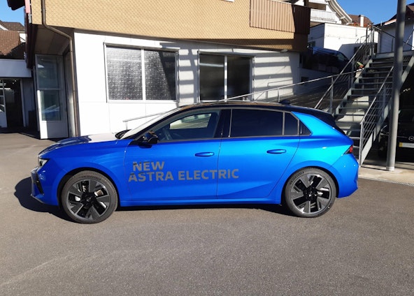 Vehicle image 2 Vehicle image 2