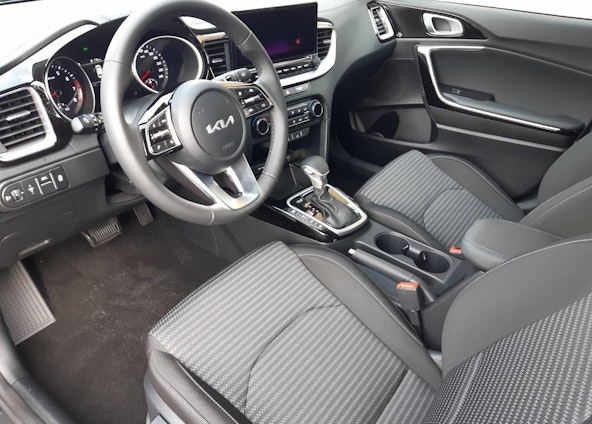 Vehicle image 5 Vehicle image 5