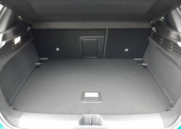 Vehicle image 9 Vehicle image 9