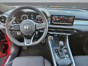 Alfa Romeo Tonale 1.3 Plug-in Hybrid Tributo Italiano Q4