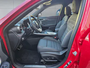 Alfa Romeo Tonale 1.3 Plug-in Hybrid Tributo Italiano Q4