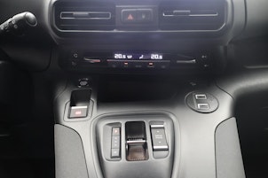 Vehicle image PEUGEOT Rifter Long 1.5 BlueHDi 130 GT