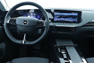 Vehicle image OPEL Astra 1.6 T PHEV 180 Swiss