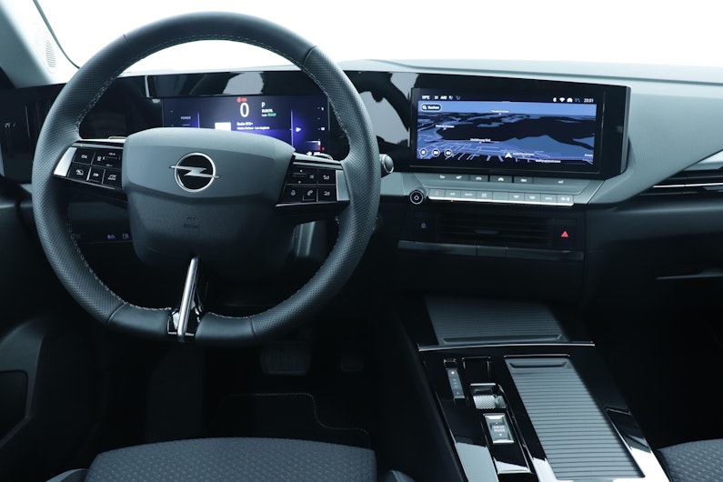 Vehicle image OPEL ASTRA